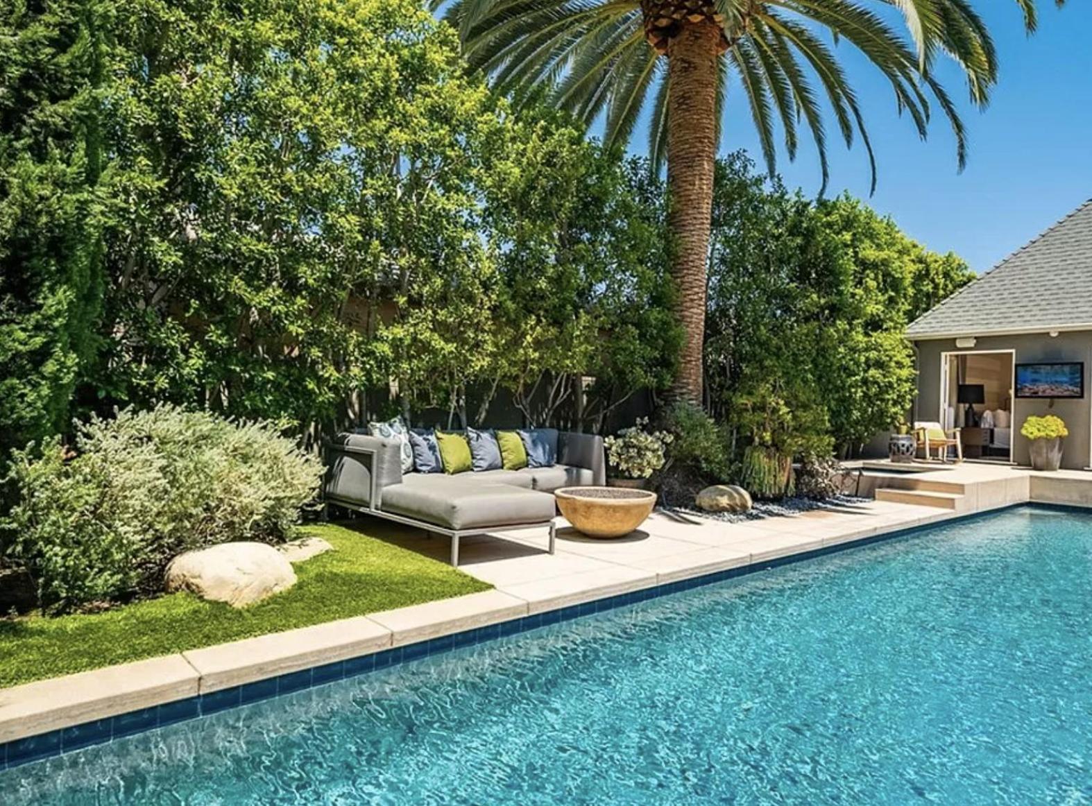 Oasis With Heated Pool & *